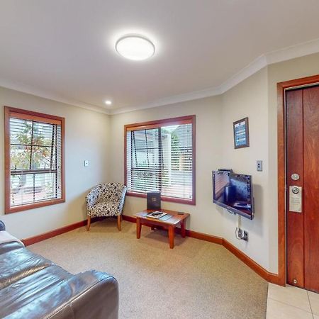 Quantum Lodge Motor Inn Hamilton Kültér fotó